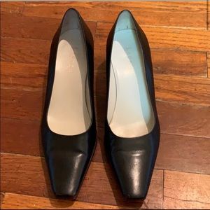 Ralph Lauren 2in heels